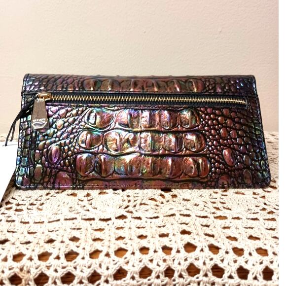 Gorgeous Brahmin ADY Wallet BLACK PEARL OMBRE NWT - Picture 4 of 7